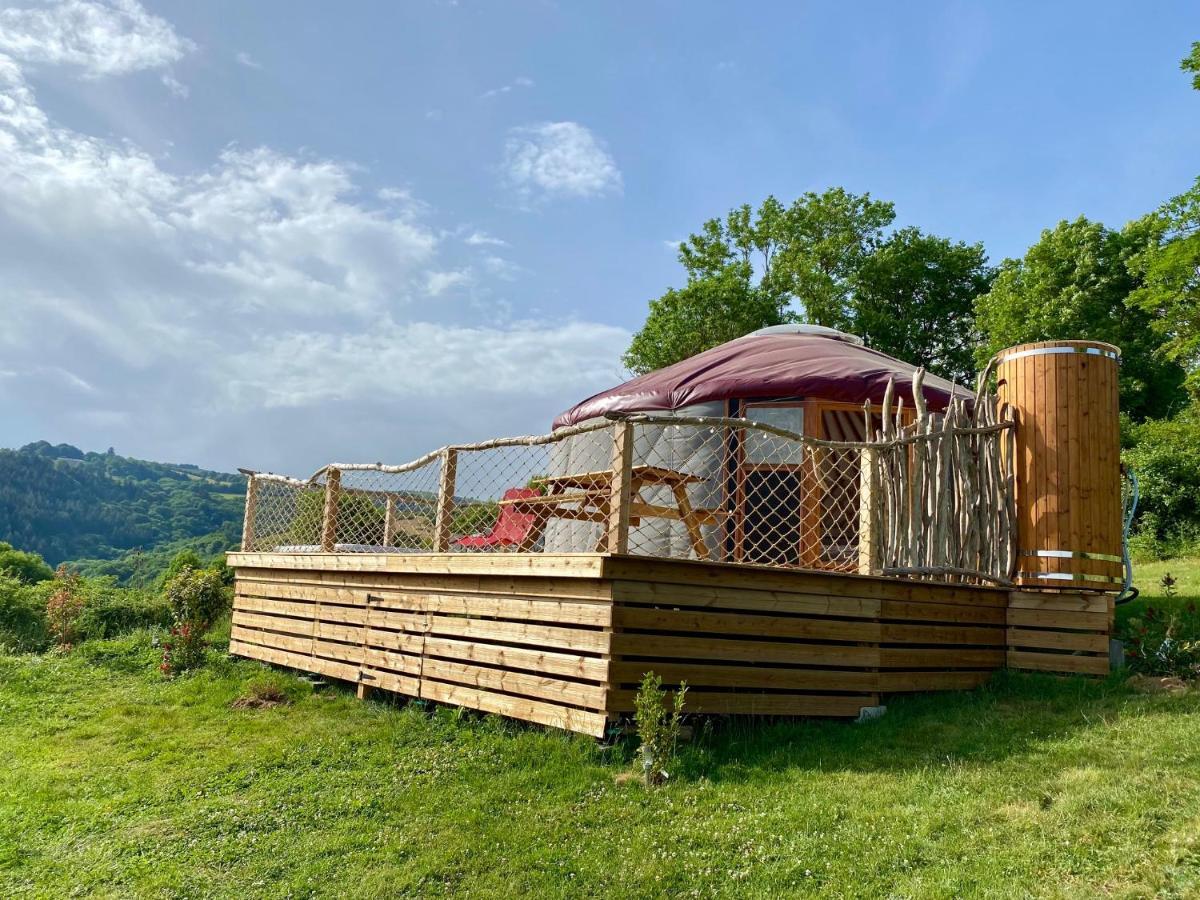 Yourte 2-4 personnes avec SPA Saint-Laurent-de-Lévézou Extérieur photo